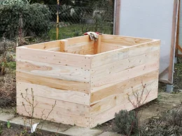 Hochbeet aus Holz