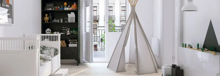 Helles Kinderzimmer mit Tipi