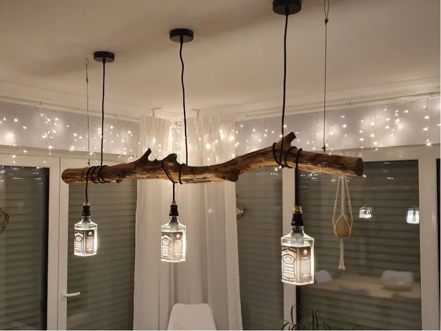 Rustikale Deckenlampe aus Treibholz