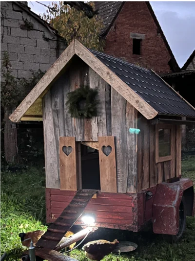 Mobiler Hühnerstall aus Holz