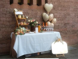 Hochzeitsbuffet im Freien