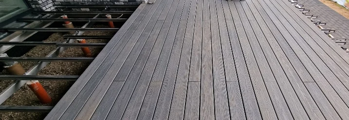 Terrassenbau mit WPC-Dielen
