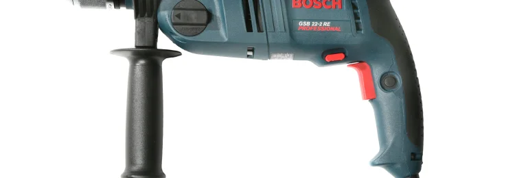 Blaue Schlagbohrmaschine mit Kabel