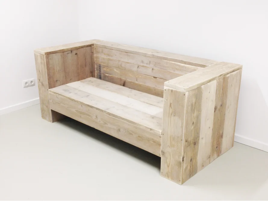 Couch reclaimed wood