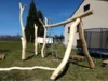Gartenhaus aus Holzbalken im Bau